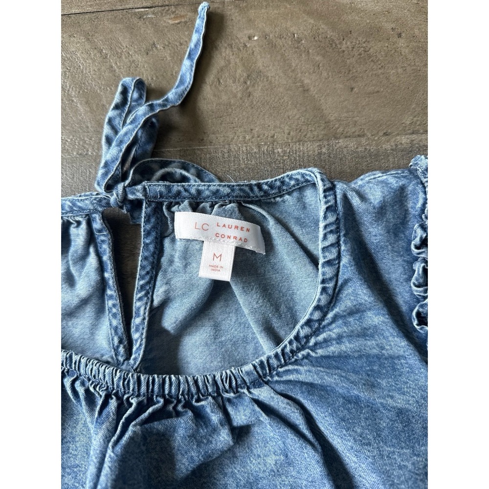 LC Lauren Conrad Women's Long Sleeve Lightweight Blue Denim Blouse Size Medium - Picture 9 of 10